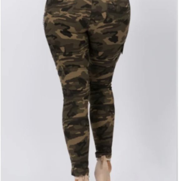 Plus Size High Waist Skinny Pants - Picture 2 of 3